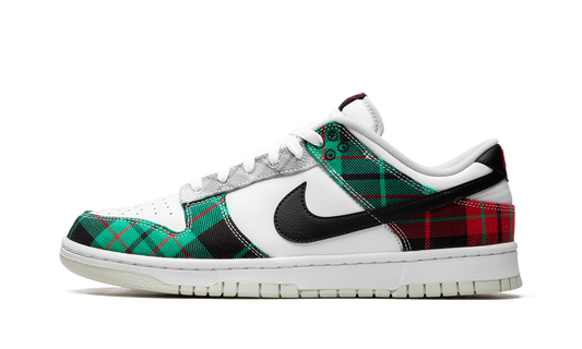 Nike Dunk Low Tartan Plaid